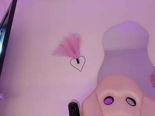 mia-royal