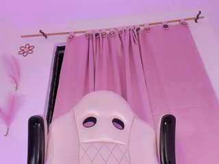 mia-royal Sex Cam Show