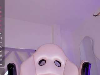 mia-royal live cam
