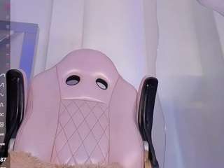 mia-royal live webcam show