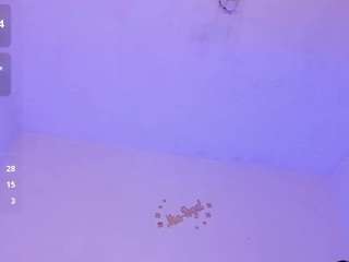 mia-royal's live room