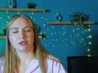 naya-dream Live Webcam on CamSoda