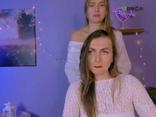  naya-dream chat room