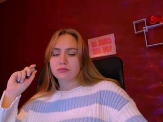 naya-dream's CamSoda show and profile