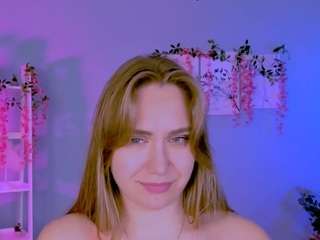 naya-dream Live Webcam on CamSoda