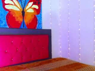 pamelaat2200 webcam
