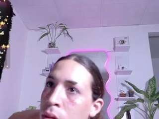 pamelaat2200