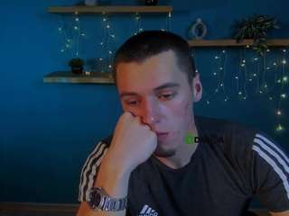 ryan-zen Live Webcam on CamSoda