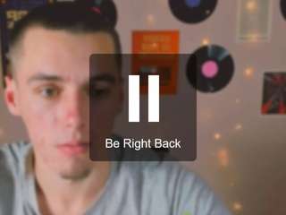 ryan-zen Live Webcam on CamSoda