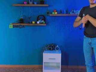 ryan-zen Live Webcam on CamSoda