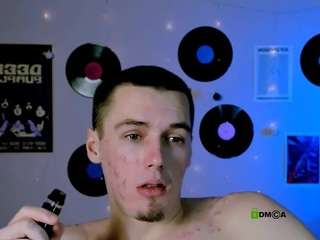 ryan-zen Live Webcam on CamSoda