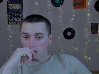 ryan-zen from CamSoda