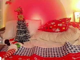 scarlettroousse0... Live Webcam on CamSoda