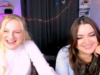 sierra-funny's CamSoda show and profile