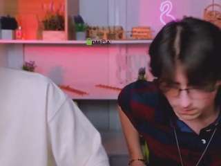 azen-rush Live Webcam on CamSoda