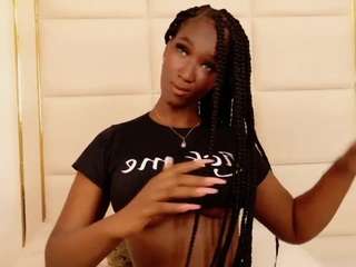 reginadenver Live Webcam on CamSoda