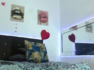 antonella-pink webcam