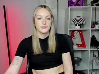 EvelynBlond