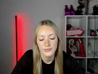 evelynblond