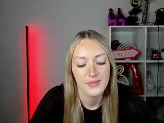 evelynblond