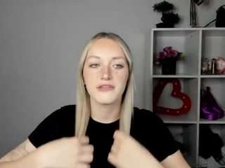EvelynBlond