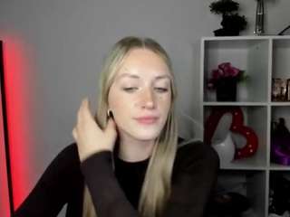 evelynblond live webcam show