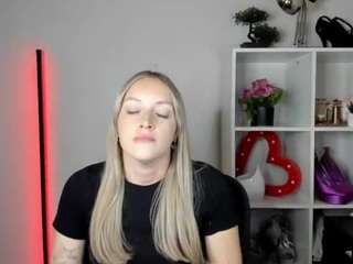evelynblond