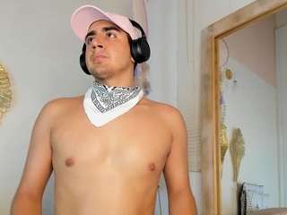 gaelpike webcam model