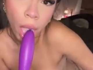 Live webcam model xocassidyy on Soda Cams