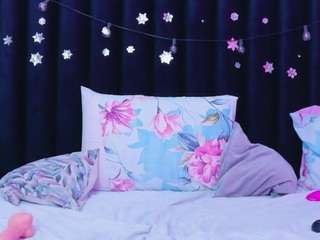  little-aprill chat room