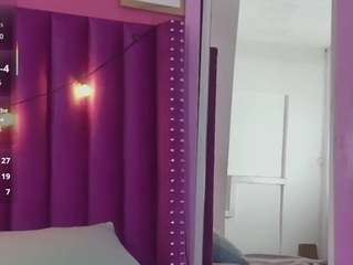 little-aprill webcam