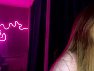 miavargas Live Webcam on CamSoda