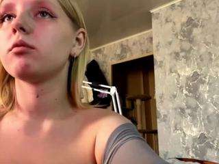 rosaliasayasane webcam