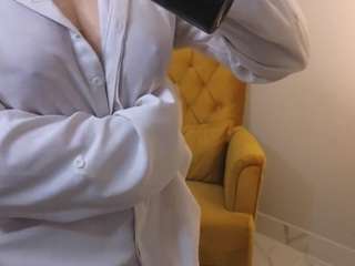 Live webcam model michele-menbat on Soda Cams