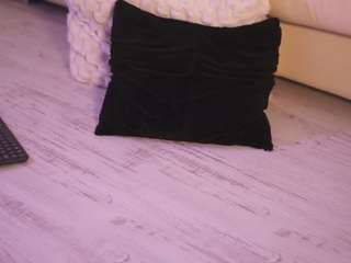 Live webcam model giainked on Soda Cams