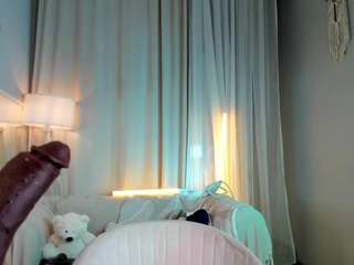 honeymoann live cam preview