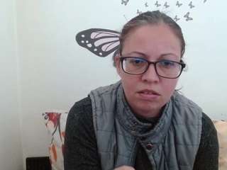 ladyhellene live cam profile