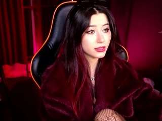 Live webcam model redmidnightgirl on Soda Cams