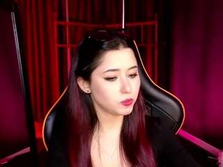 Live webcam model redmidnightgirl on Soda Cams