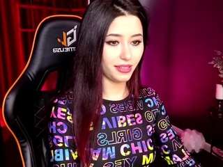 Live webcam model redmidnightgirl on Soda Cams