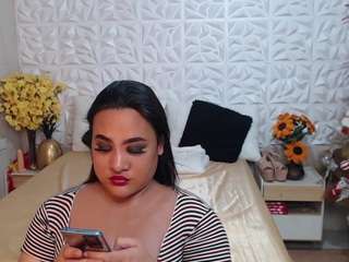 yourhellmajestic... Live Webcam on CamSoda