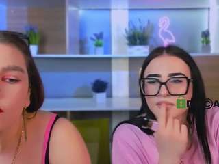 le modèle alia-skay est en webcam porno dans un show sur le site camsoda, il possède les tags suivants: amateur,joi,young adult,yoga,teen 18,tattoos,striptease,sexting,oil,normal,massage,bbc,lush,glasses,foot fetish,feet,erotic dance,doggy style,dirty talk,dance