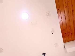 ariadnaloren Live Webcam on CamSoda