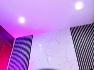 ariadnaloren Live Webcam on CamSoda