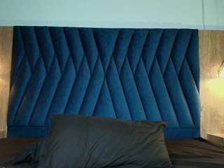 lioyqueen live webcam show