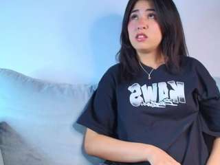 Queen live webcam show