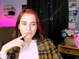 lumera-gentle's CamSoda show and profile