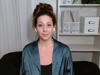 le modèle misscaralia est en webcam porno dans un show sur le site camsoda, il possède les tags suivants: american,nice,worship,straight,sph,solo,public,nonnude,no smoking,no drinking,natural,cfnm,mistress,longhair,goddess,findomme,fetish,femdom,dominatrix,domination