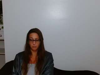 misscaralia live cam preview