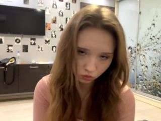 Live webcam model oliviaperez on Soda Cams